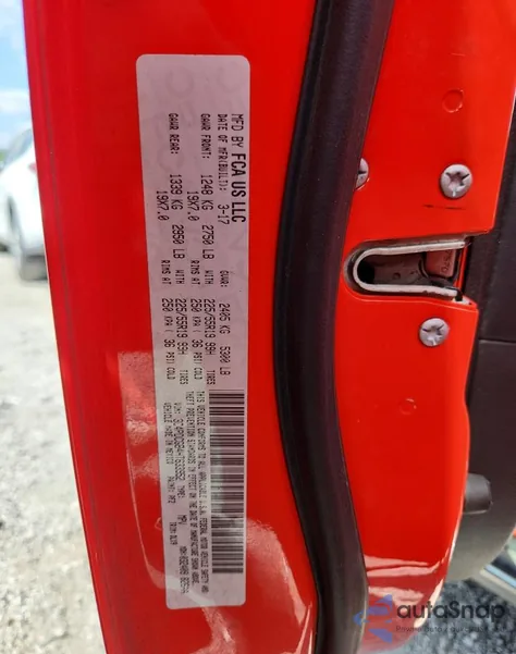 2017 Dodge Journey Crossroad z USA, uszkodzony, nr VIN 3C4PDCGB4HT633952